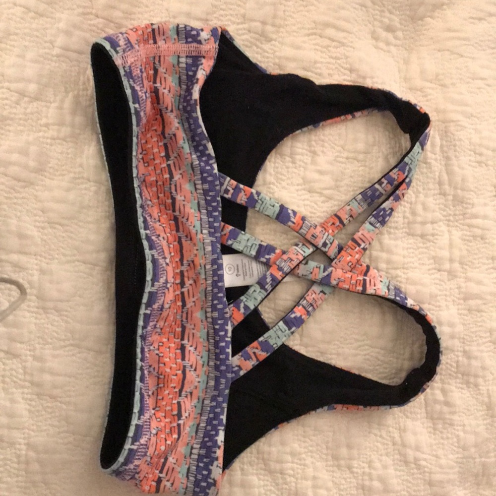 Ivivva reverse-able sports bra